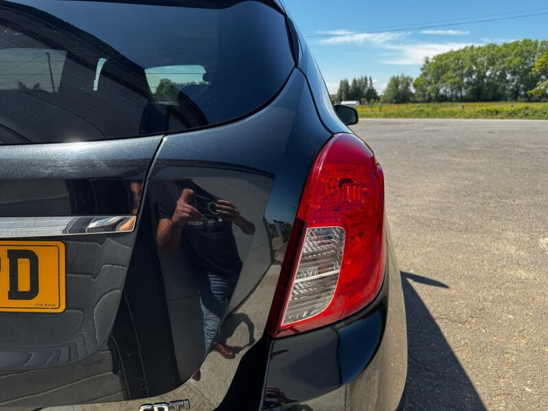 VAUXHALL MOKKA