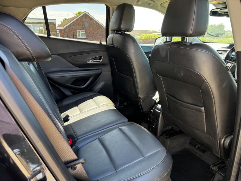 VAUXHALL MOKKA