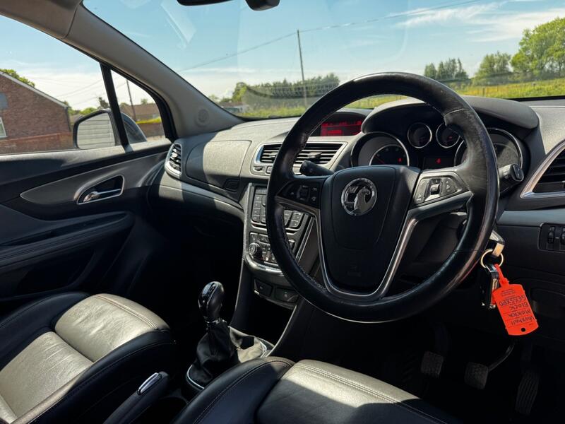 VAUXHALL MOKKA