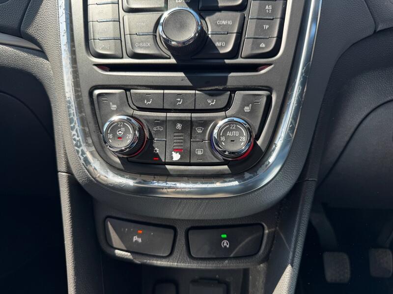 VAUXHALL MOKKA