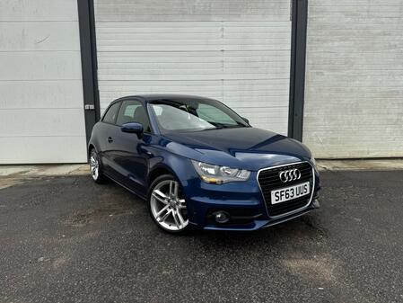 AUDI A1 1.6 TDI S line