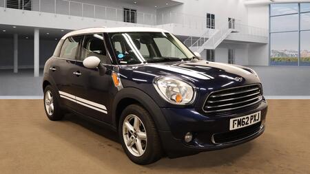 MINI COUNTRYMAN 2.0 Cooper D Countryman Auto